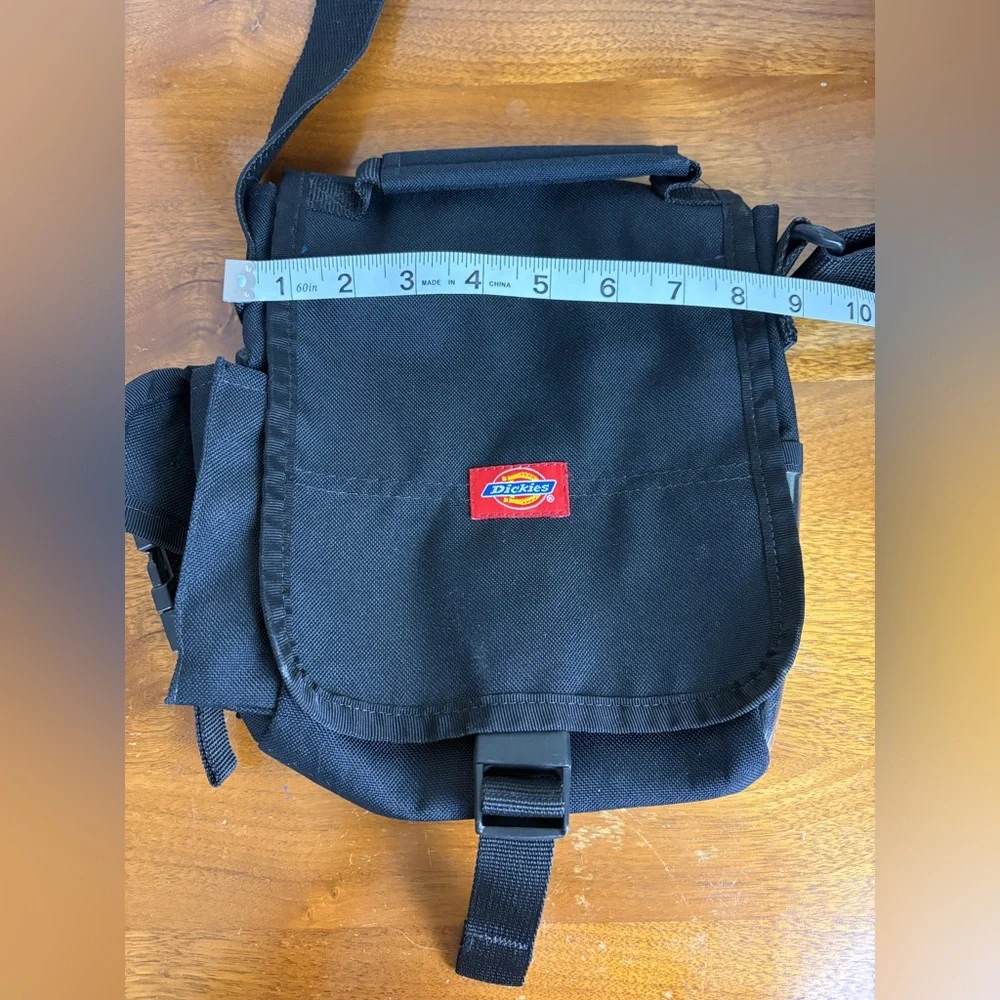 Dickies black canvas shoulder / messenger bag - Picture 8 of 8